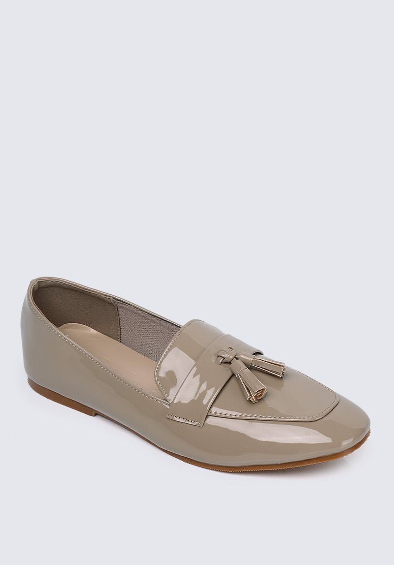 Ada Comfy Loafers In Almond - myballerine