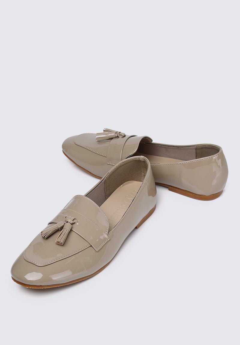 Ada Comfy Loafers In Almond - myballerine