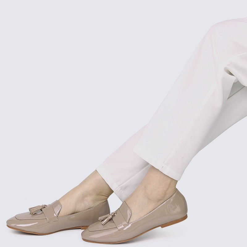 Ada Comfy Loafers In Almond - myballerine