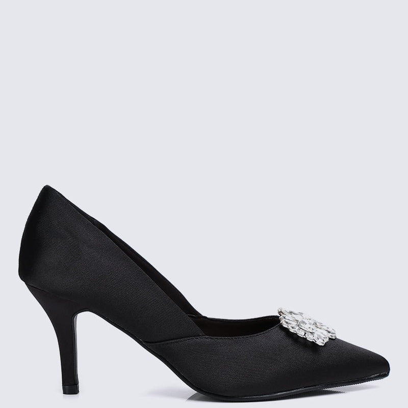 Adelyn Comfy Pumps In Black - myballerine