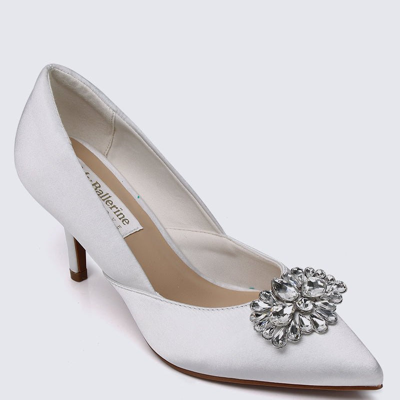 Adelyn Comfy Pumps In Ivory - myballerine