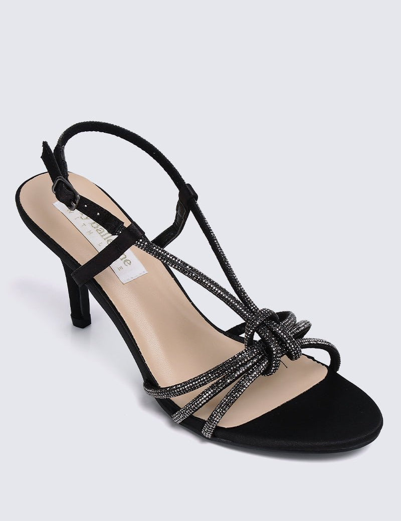 Alaia Comfy Heels In Black - myballerine