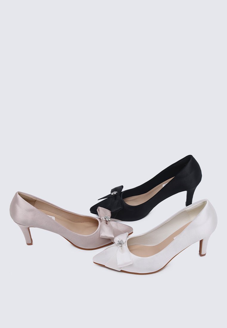 Alexandria Comfy Pumps In Ivory - myballerine