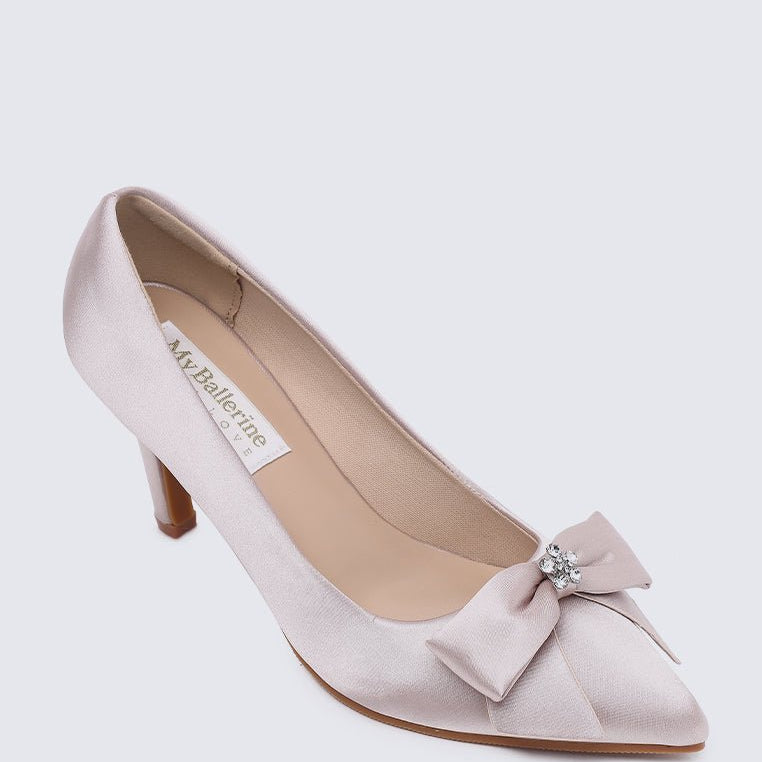 Alexandria Comfy Pumps In Nude - myballerine