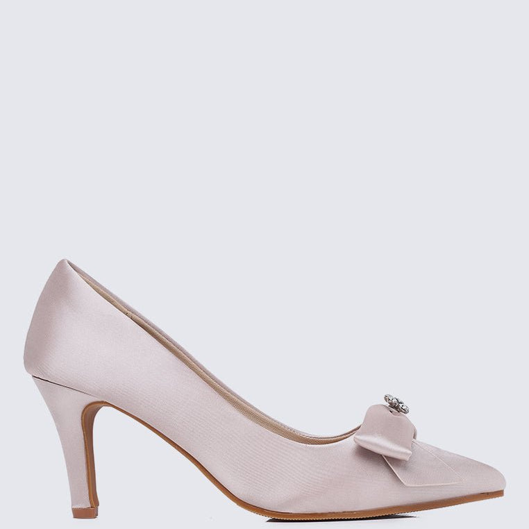 Alexandria Comfy Pumps In Nude - myballerine