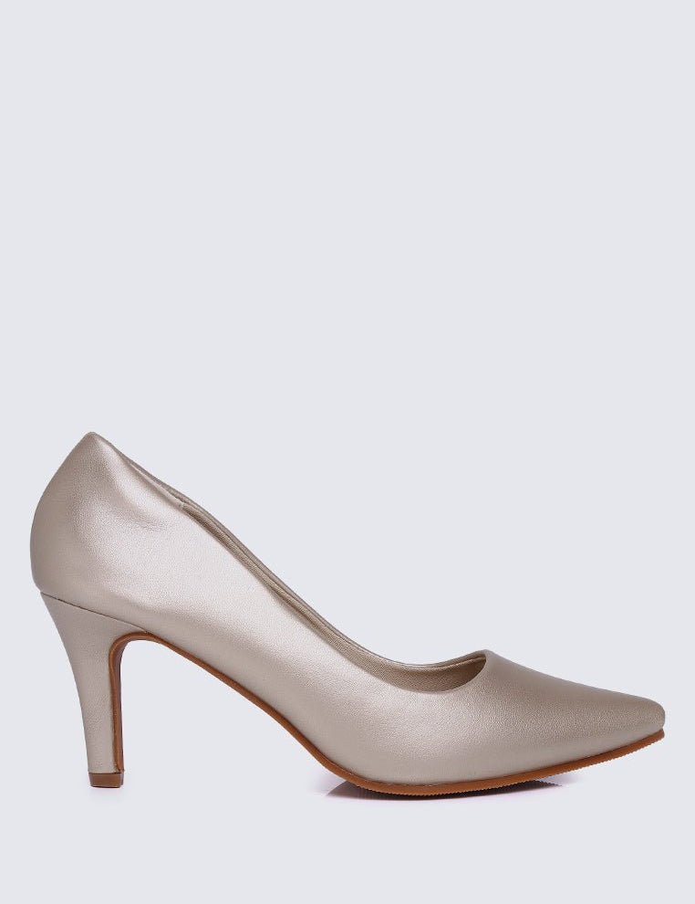 Ashley Comfy Pumps In GoldShoes - myballerine