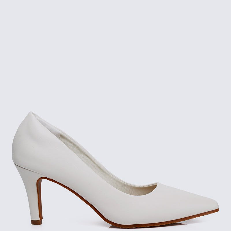 Ashley Comfy Pumps In Off White - myballerine