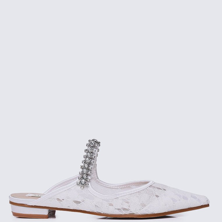 Celinne Comfy Heels In White - myballerine