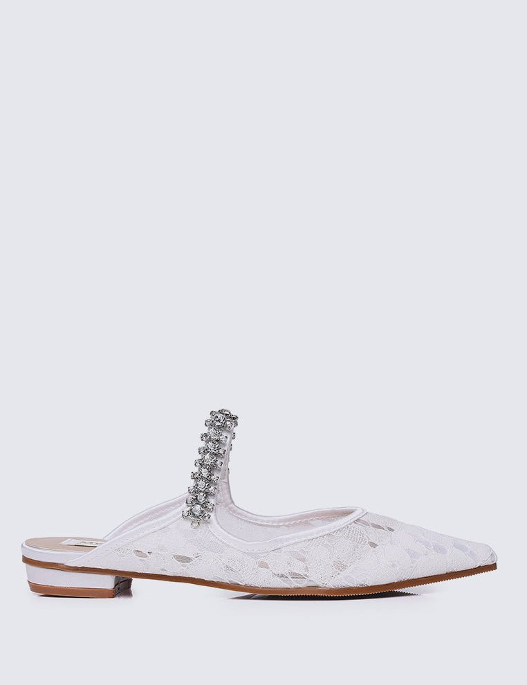 Celinne Comfy Heels In White - myballerine