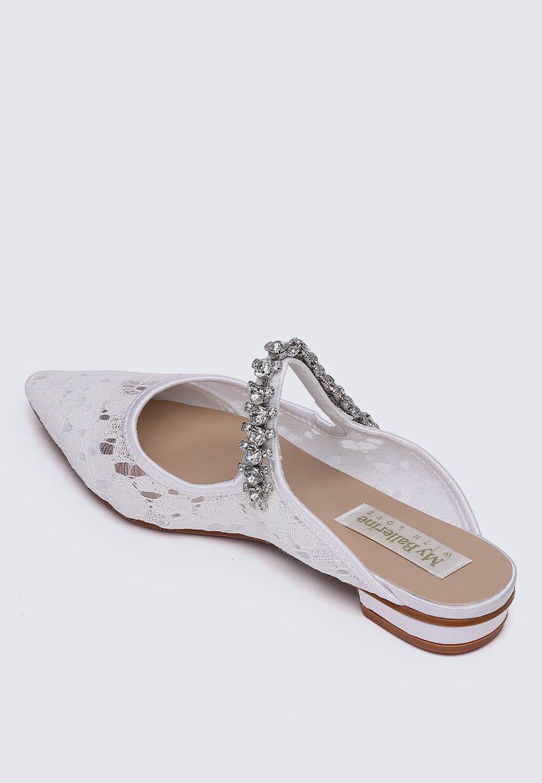 Celinne Comfy Heels In White - myballerine