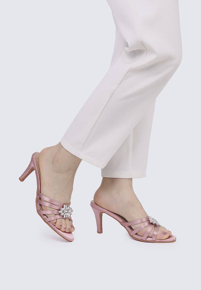 Denese Comfy Heels In Nude Pink - myballerine