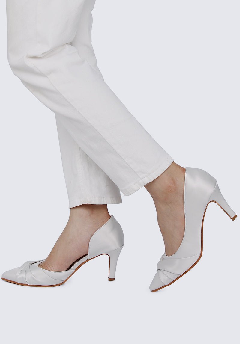 Ginny Comfy Pumps In IvoryShoes - myballerine