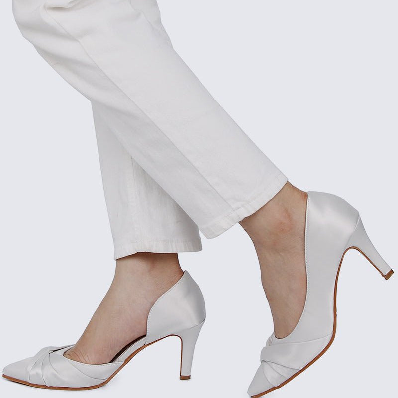 Ginny Comfy Pumps In IvoryShoes - myballerine