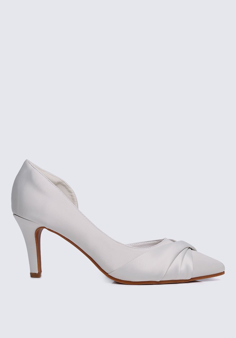 Ginny Comfy Pumps In IvoryShoes - myballerine