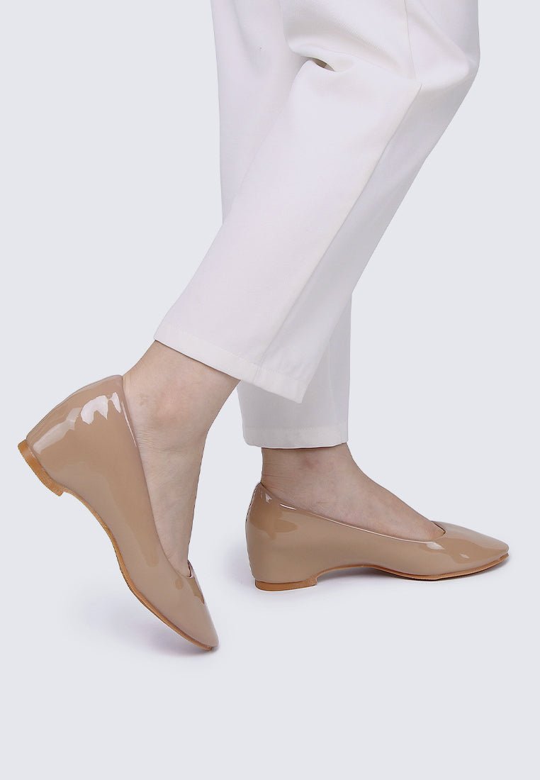 Helene WideFit Comfy Pumps In TaupeShoes - myballerine