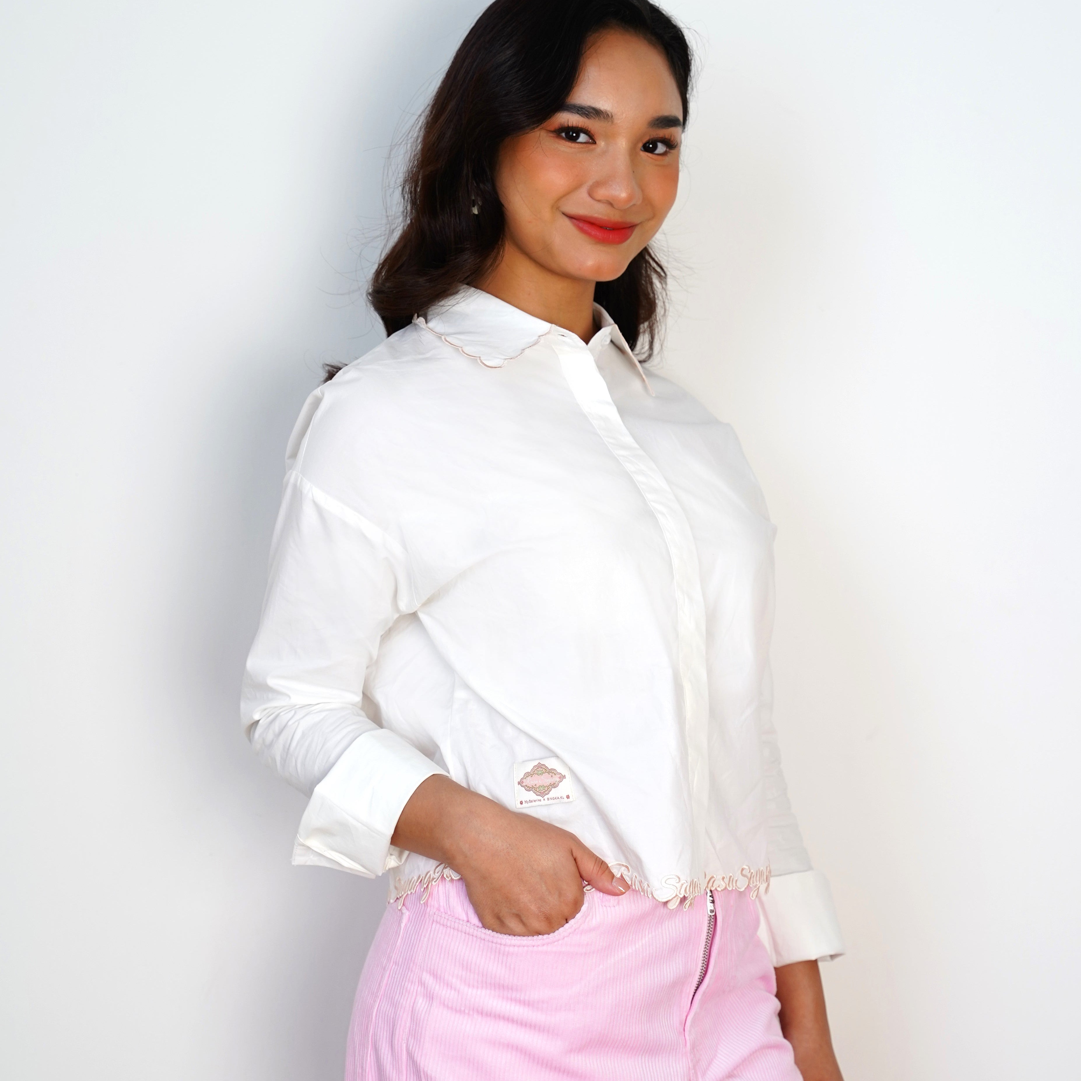 I Feel Love Collar Shirt Top In Off White - myballerine