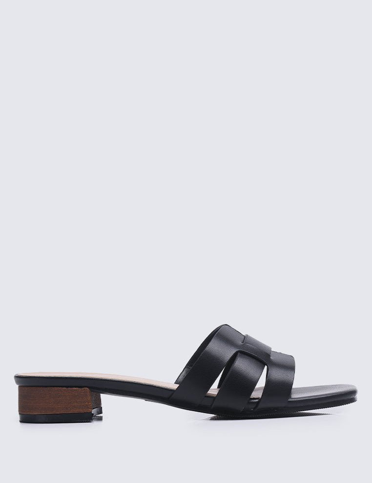 Isla Comfy Sandals In BlackShoes - myballerine