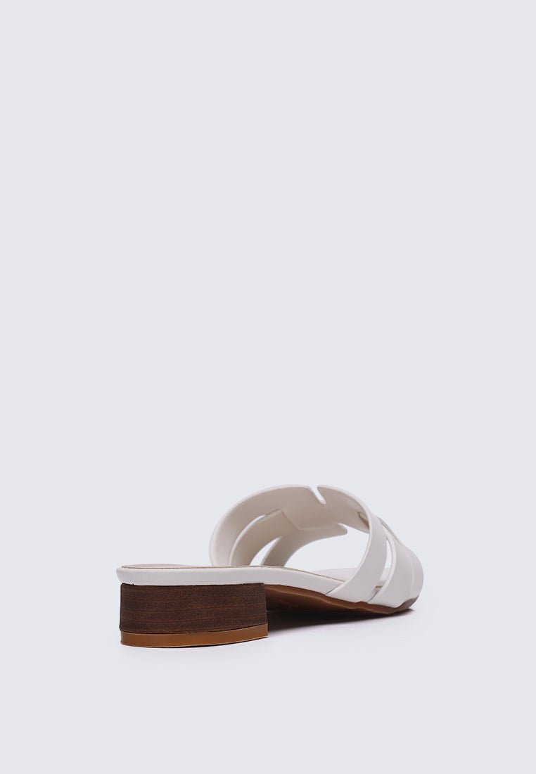 Isla Comfy Sandals In Off WhiteShoes - myballerine