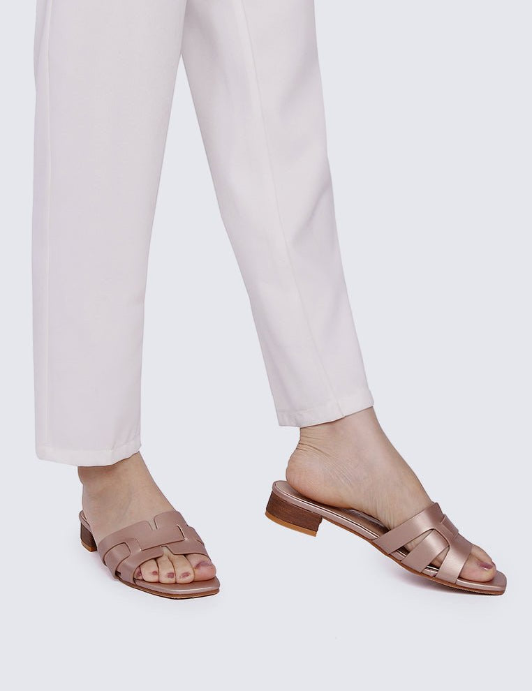 Isla Comfy Sandals In Rose GoldShoes - myballerine