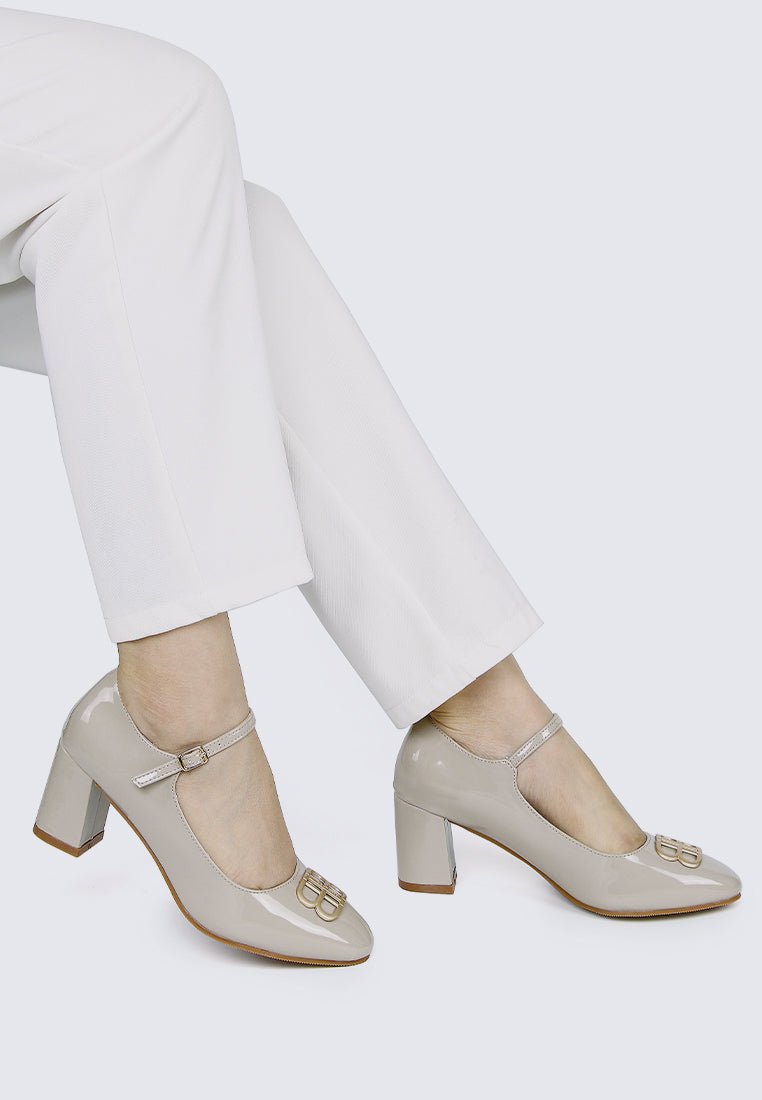 Jane WideFit Comfy Pumps In AlmondShoes - myballerine