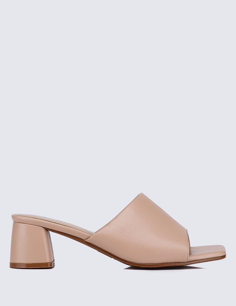 Karissa WideFit Comfy Heels In NudeShoes - myballerine