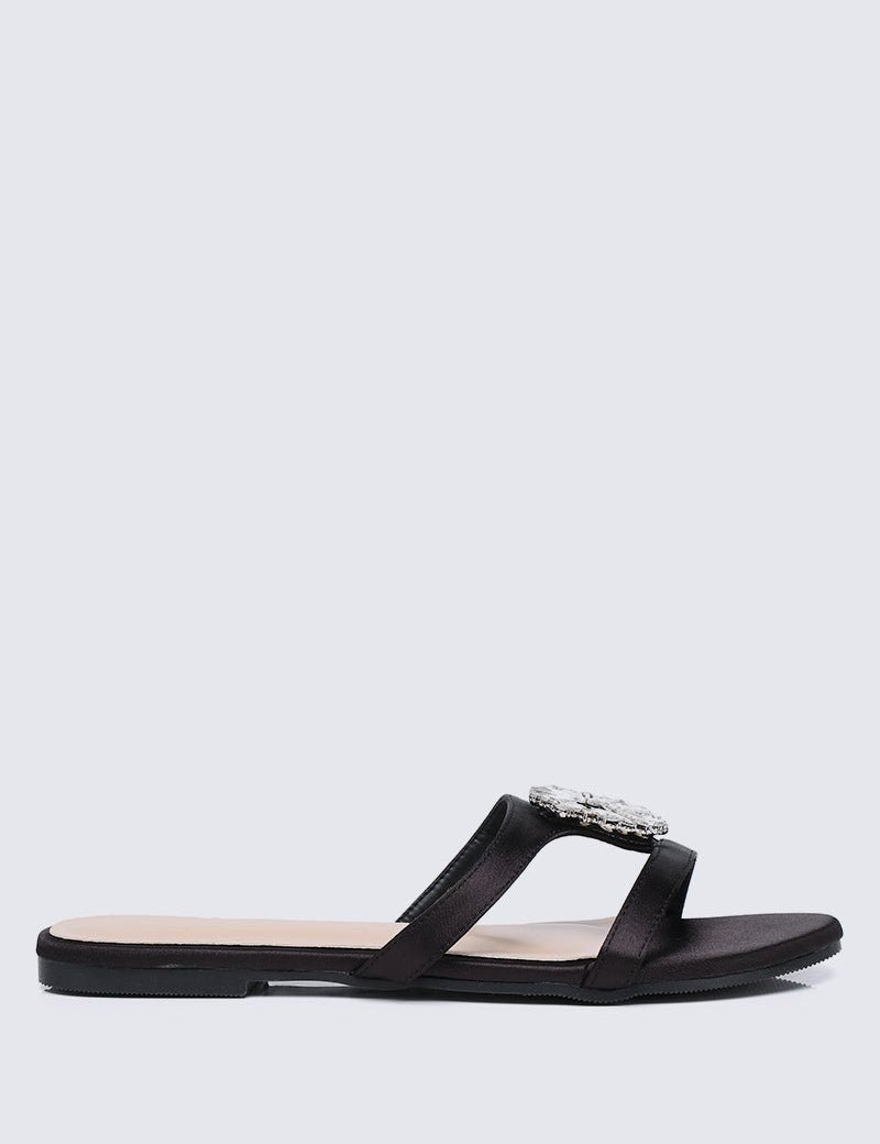 Katherine Comfy Sandals In Black - myballerine