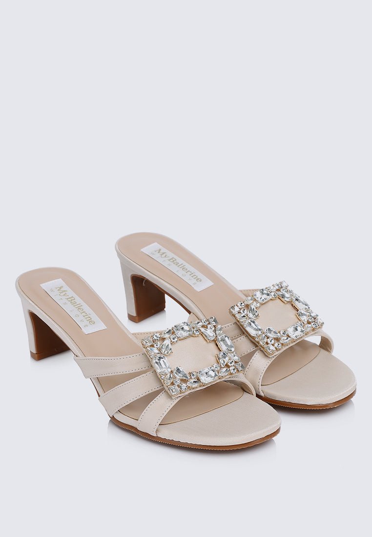 Kendra Comfy Heels In NudeShoes - myballerine