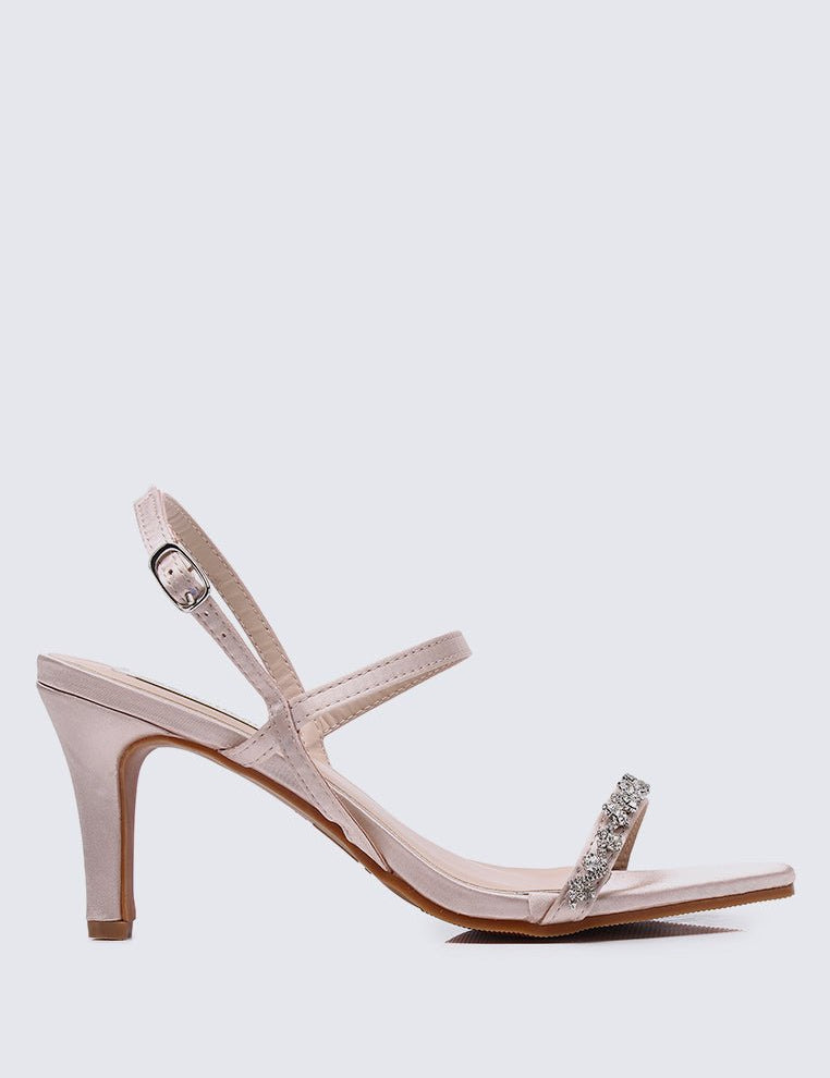 Kristine Comfy Heels In Champagne - myballerine