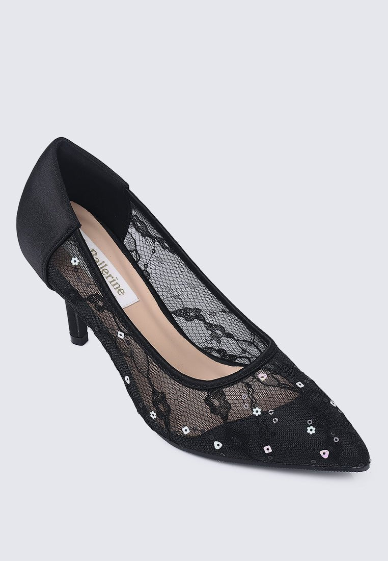 Lucie Comfy Pumps In Black - myballerine