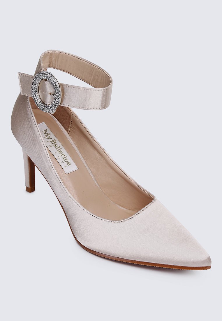 Lyla Comfy Pumps In ChampagneShoes - myballerine