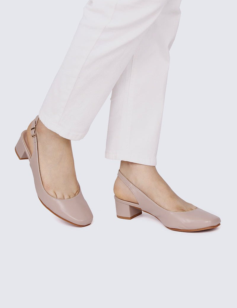 Palmer Comfy Heels In AlmondShoes - myballerine