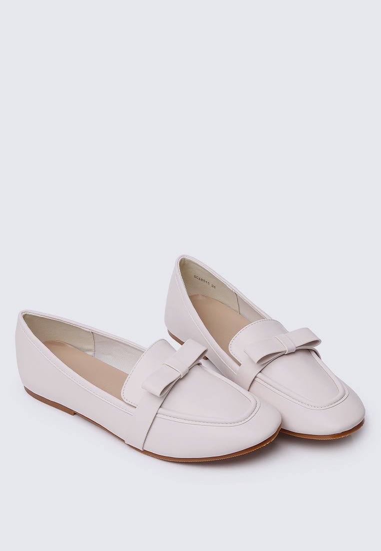 Penelope Comfy Loafers In BeigeShoes - myballerine