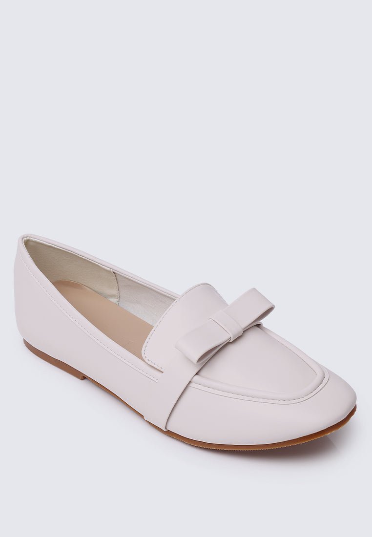 Penelope Comfy Loafers In BeigeShoes - myballerine