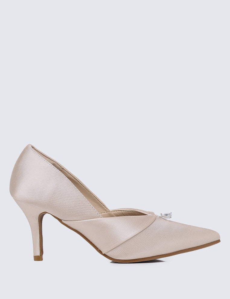 Rosaline Comfy Pumps In Champagne - myballerine