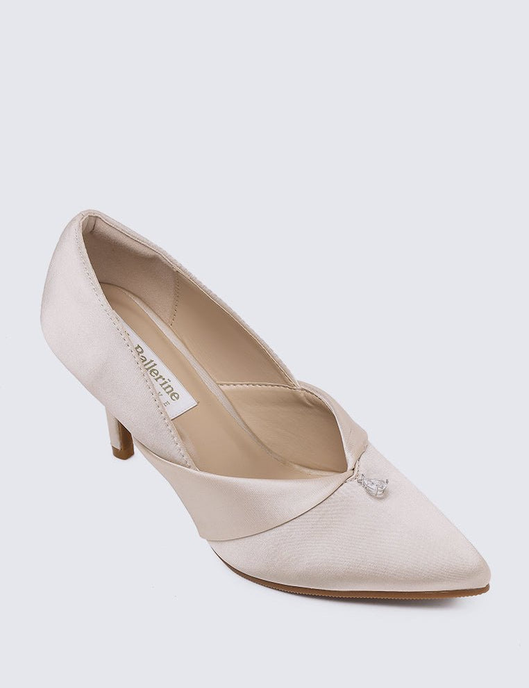 Rosaline Comfy Pumps In Champagne - myballerine