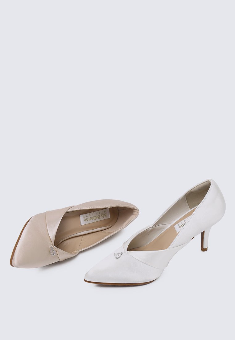 Rosaline Comfy Pumps In Champagne - myballerine