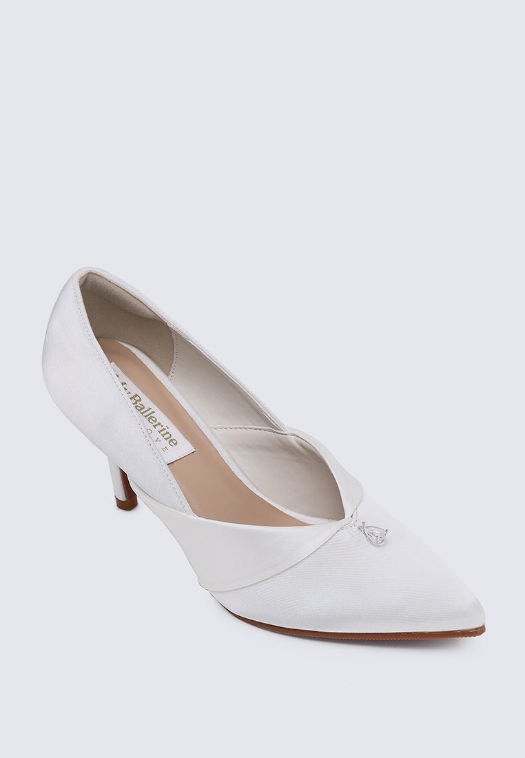 Rosaline Comfy Pumps In Off White - myballerine