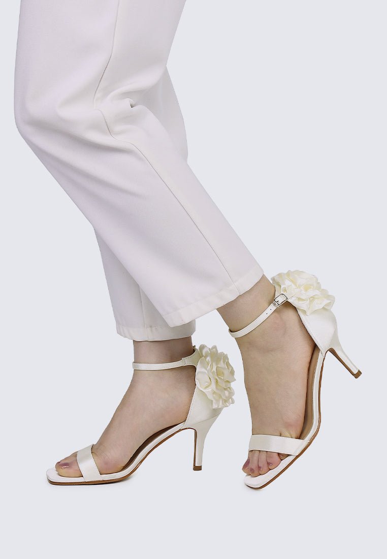 Roxanne Comfy Heels In IvoryShoes - myballerine