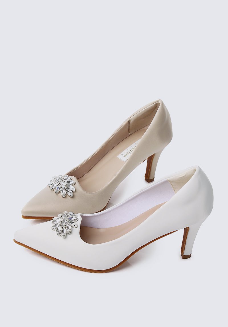 Stacy Comfy Pumps In IvoryShoes - myballerine