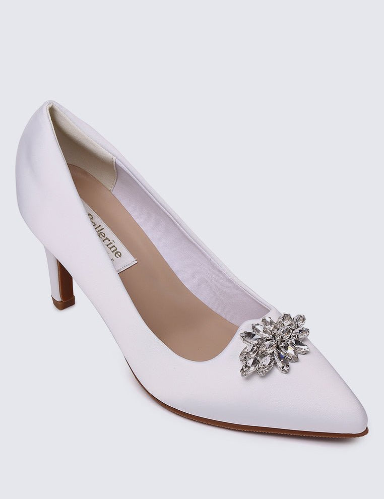 Stacy Comfy Pumps In IvoryShoes - myballerine