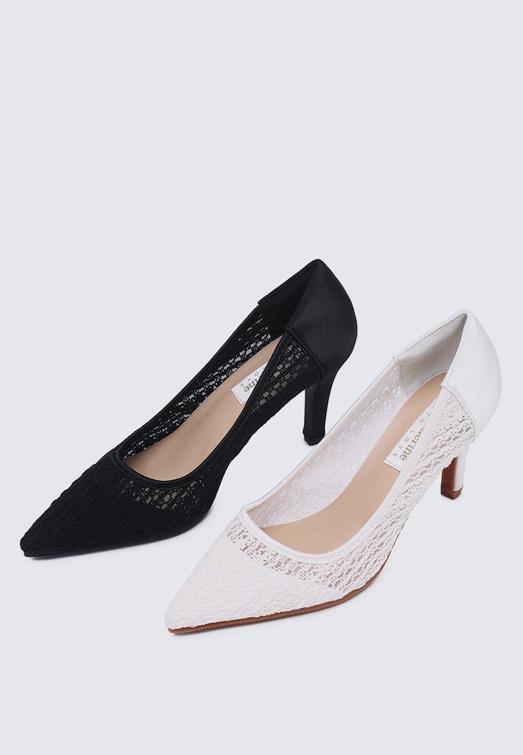 Zayla Comfy Pumps In Black - myballerine