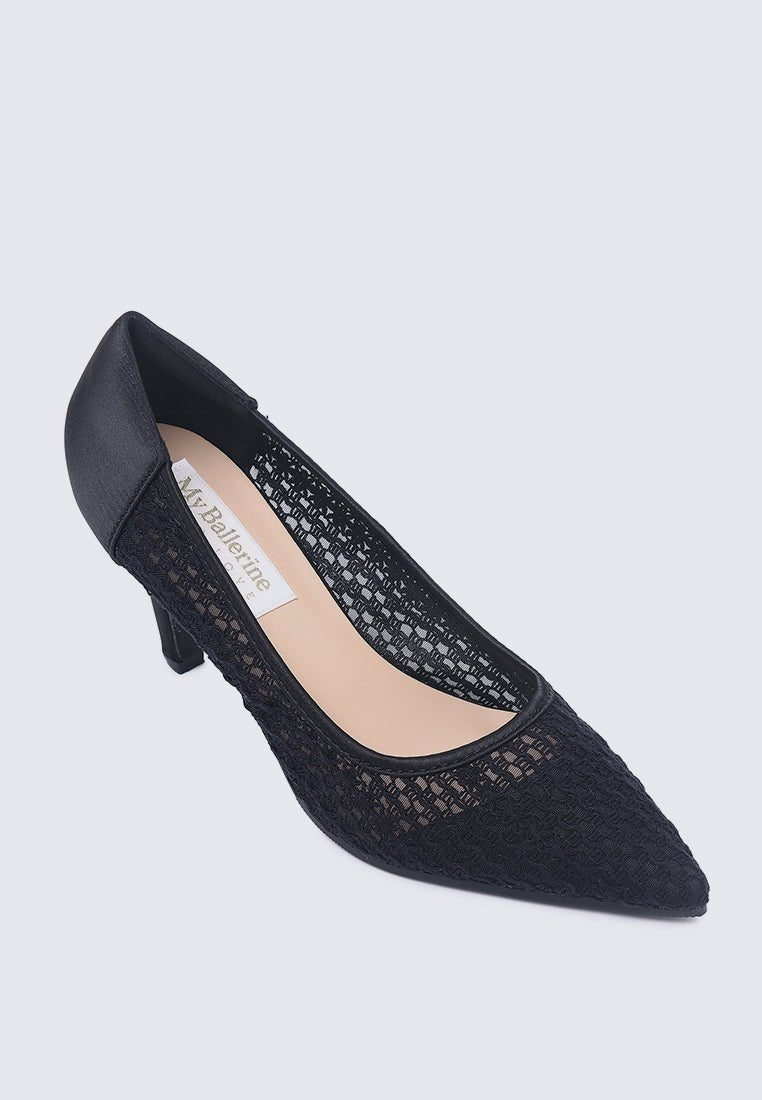 Zayla Comfy Pumps In Black - myballerine