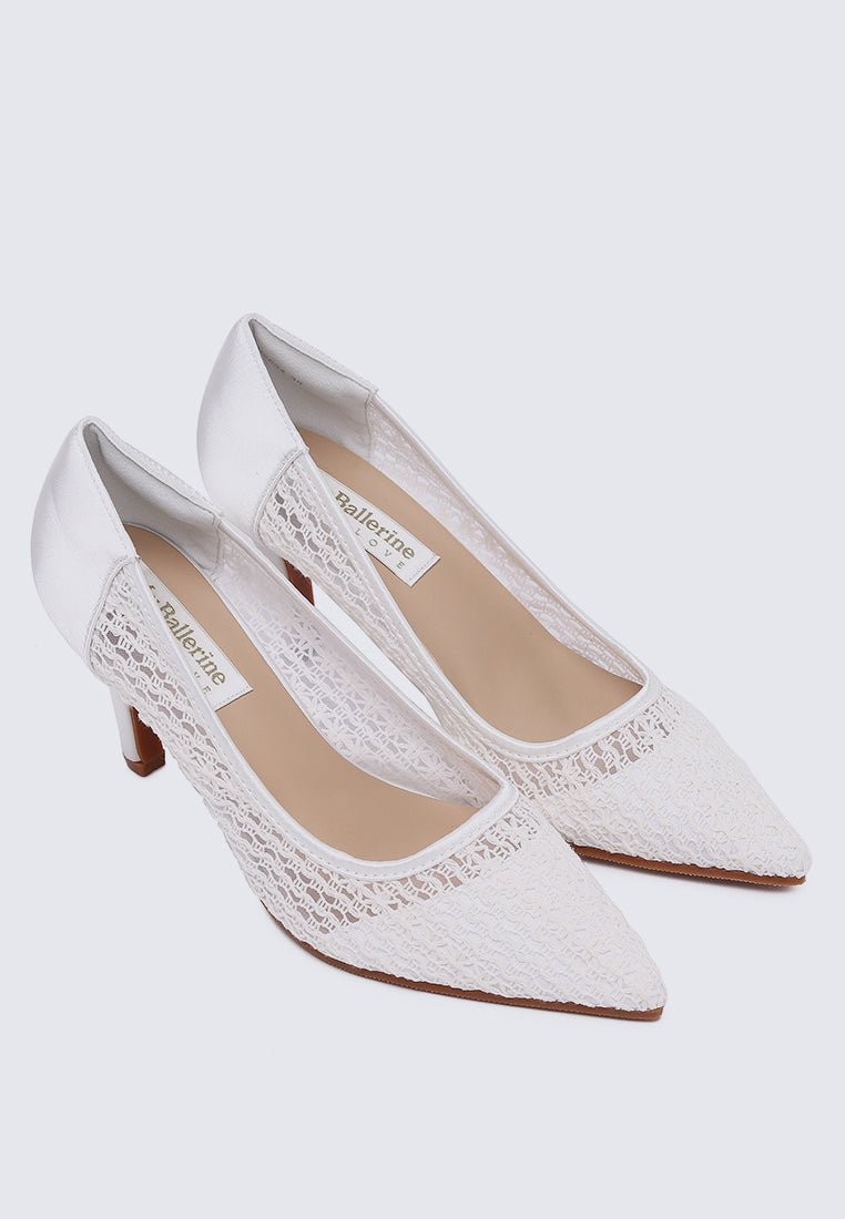 Zayla Comfy Pumps In Off White - myballerine