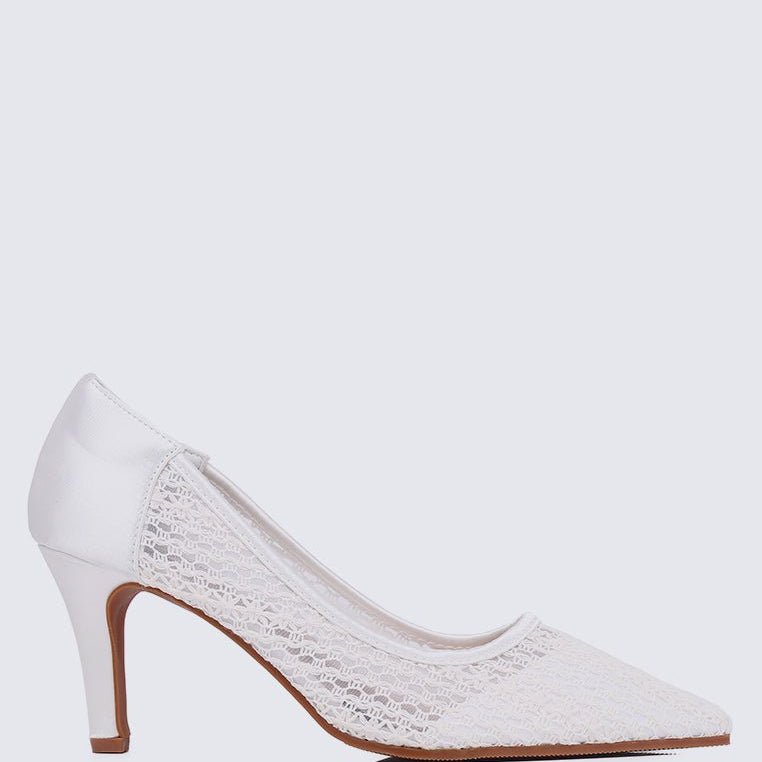 Zayla Comfy Pumps In Off White - myballerine