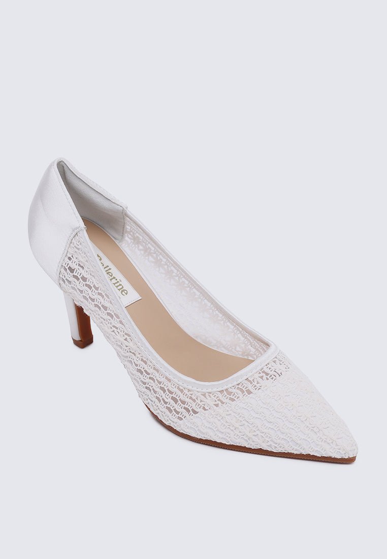 Zayla Comfy Pumps In Off White - myballerine