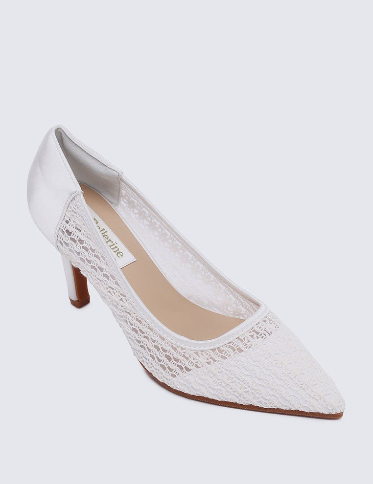 Zayla Comfy Pumps In Off White - myballerine